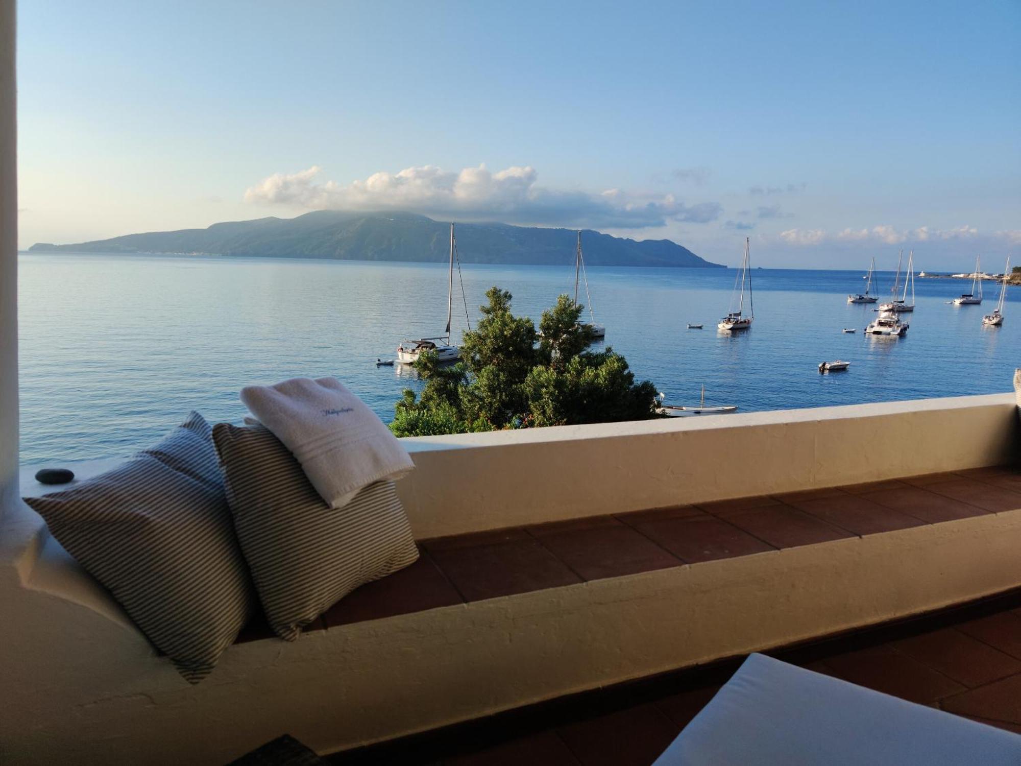 Halgoduria Hotel Santa Marina Salina Bilik gambar