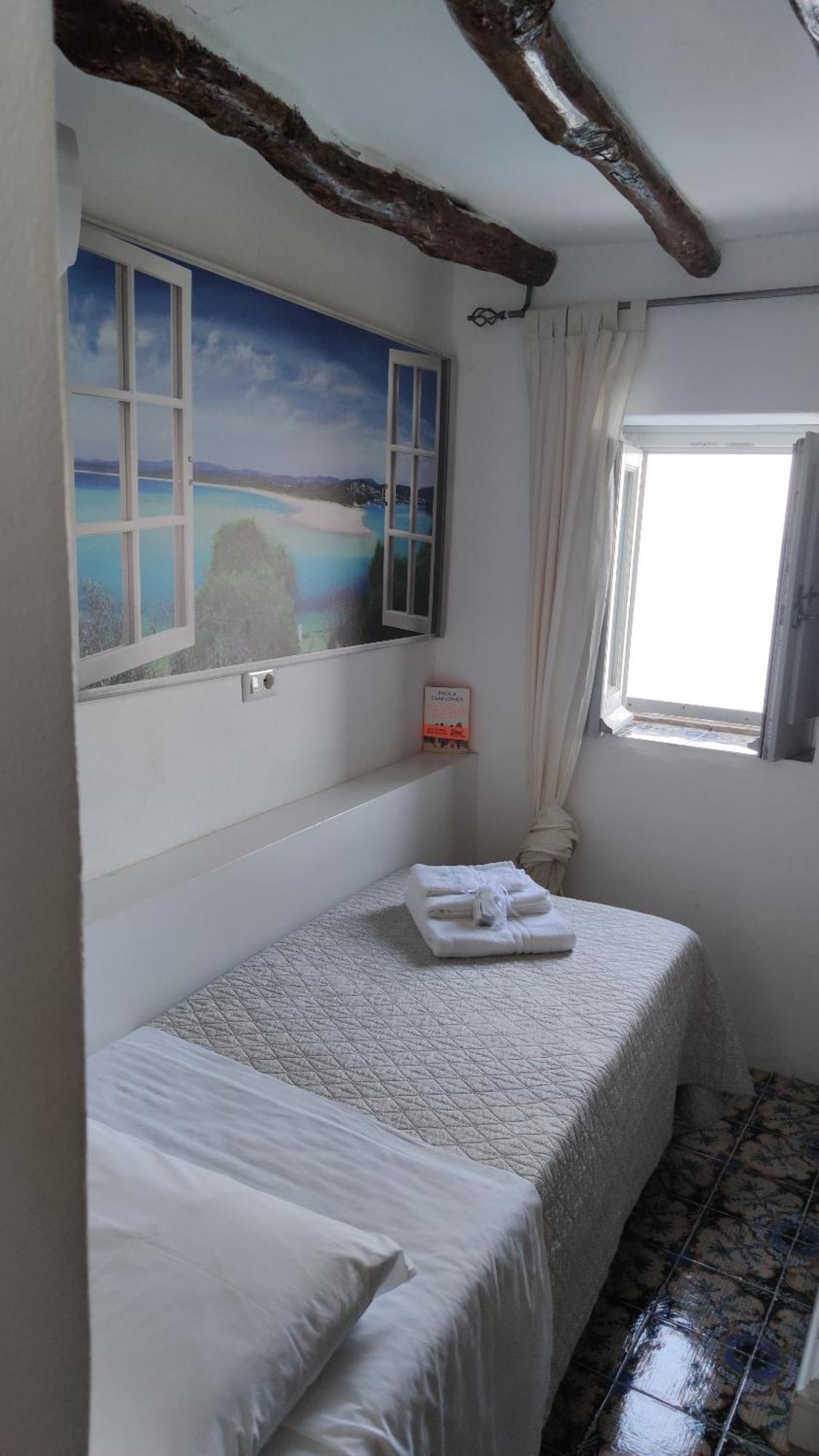 Halgoduria Hotel Santa Marina Salina Bilik gambar