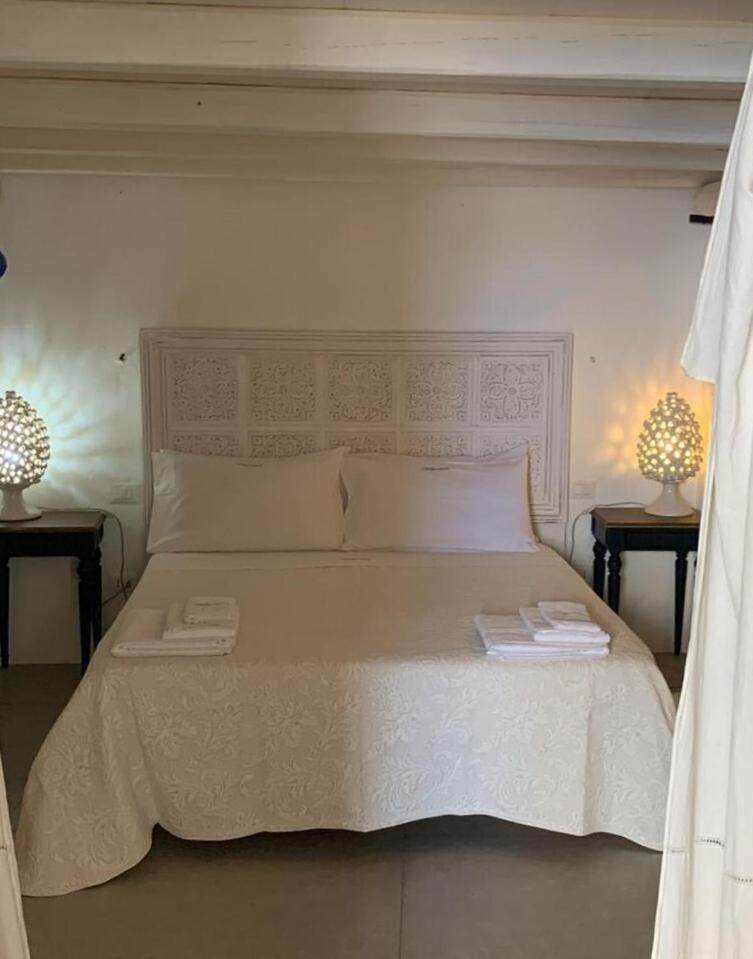 Halgoduria Hotel Santa Marina Salina Bilik gambar